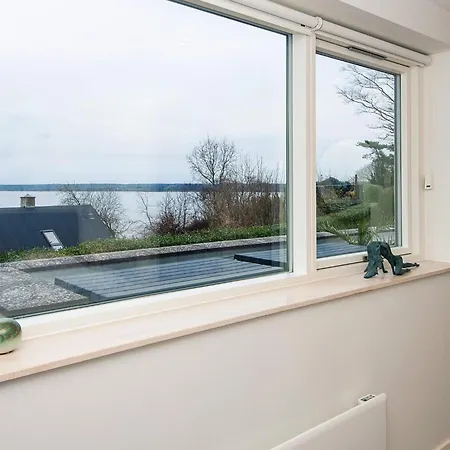 度假居 5 Star In *