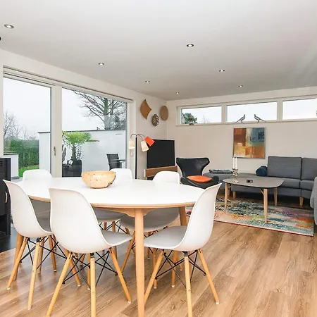 5 Star In 度假居 *